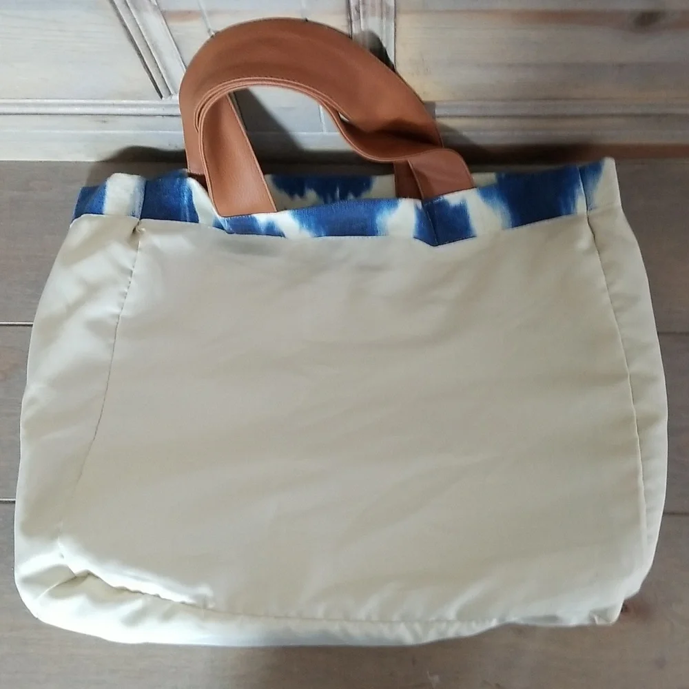 lu + elle Laguna Beach Tote - Picture 11 of 16